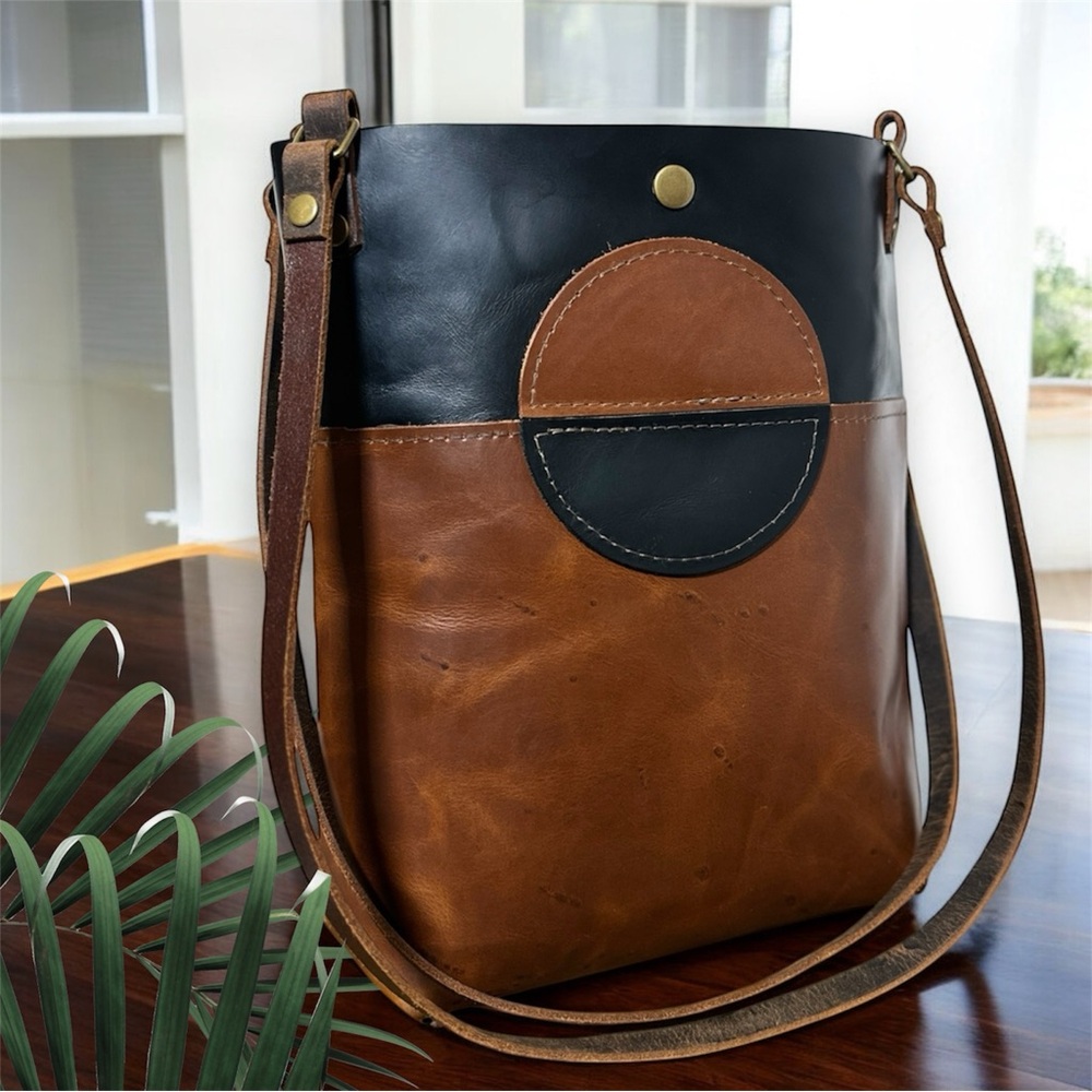 🆕 In Blue Handmade Inc. Leather One-of-a-Kind Katie Small Tote Bag